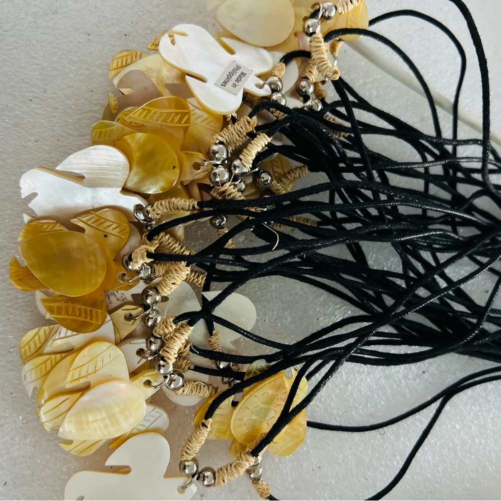 Mother of Pearl Golden Shell Carved Sea Turtle Necklace  (ONE)